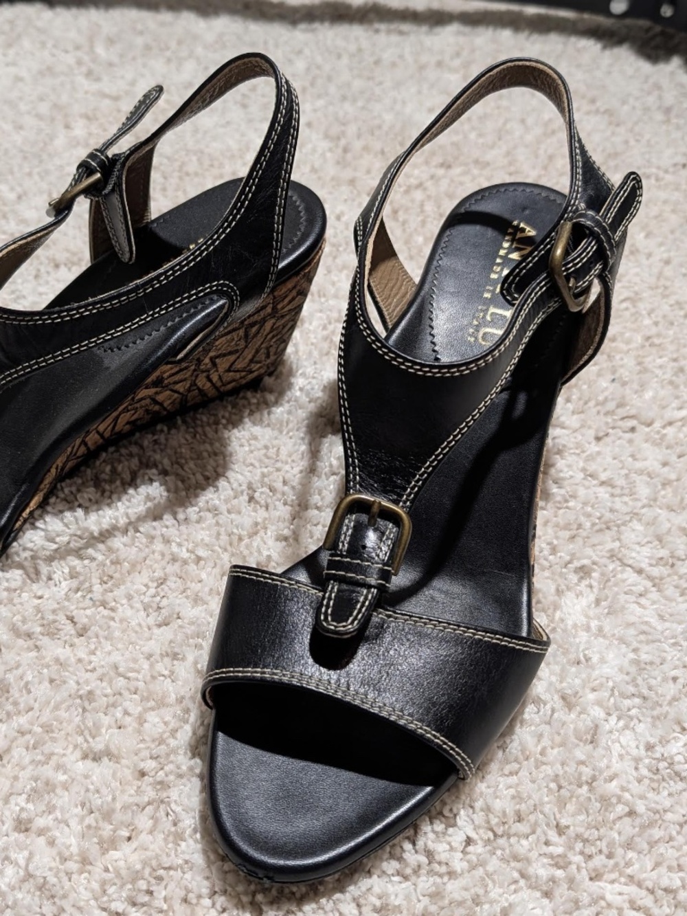 ANYI LU Black Italian Leather 'Lolita' Peep Toe Wedge Sandals